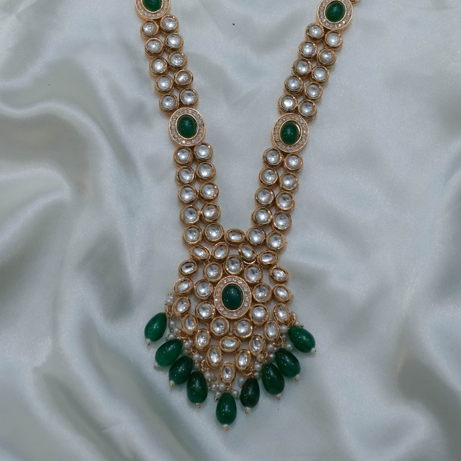 Radiance Kundan Set