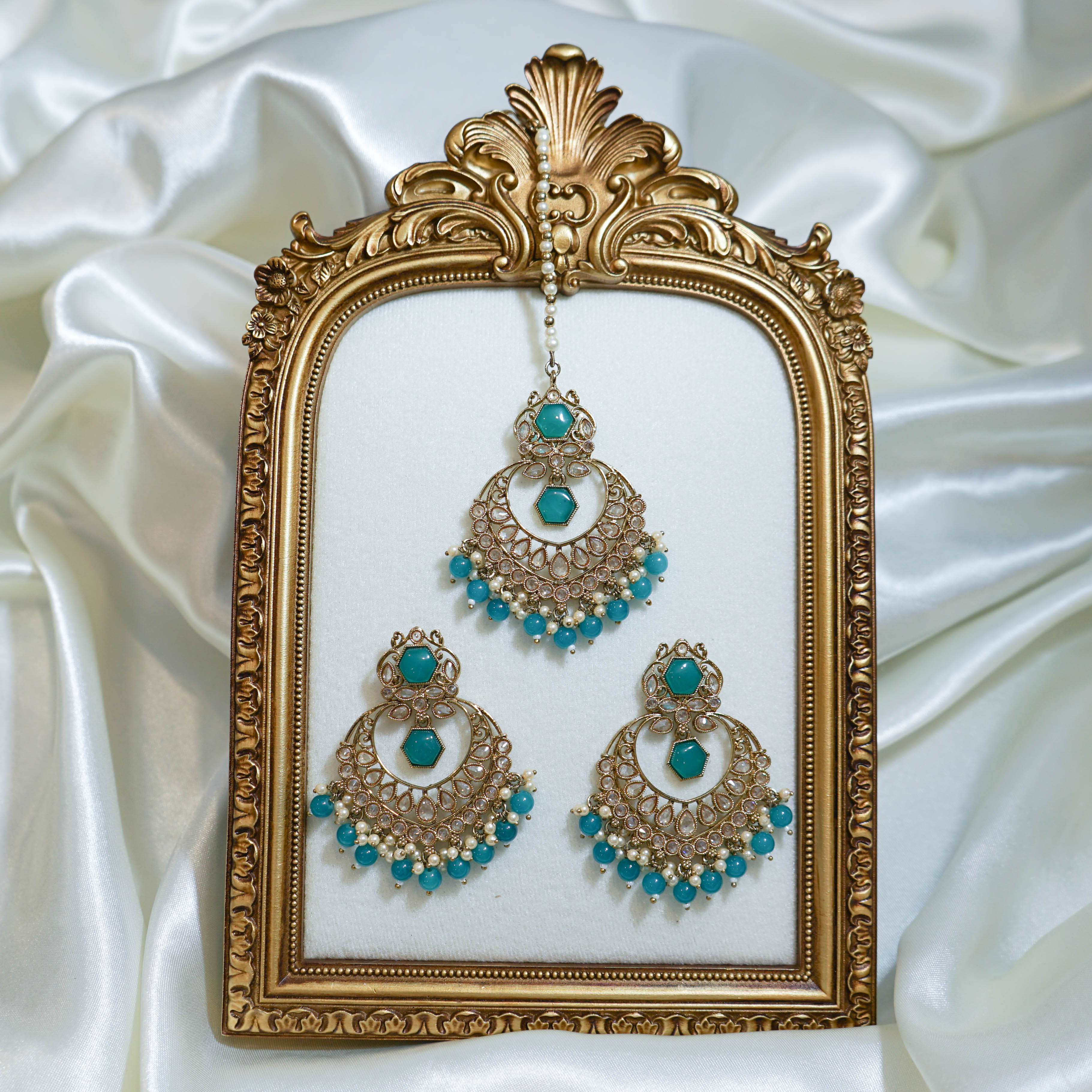 Indian Polki Tikka and Earrings Set