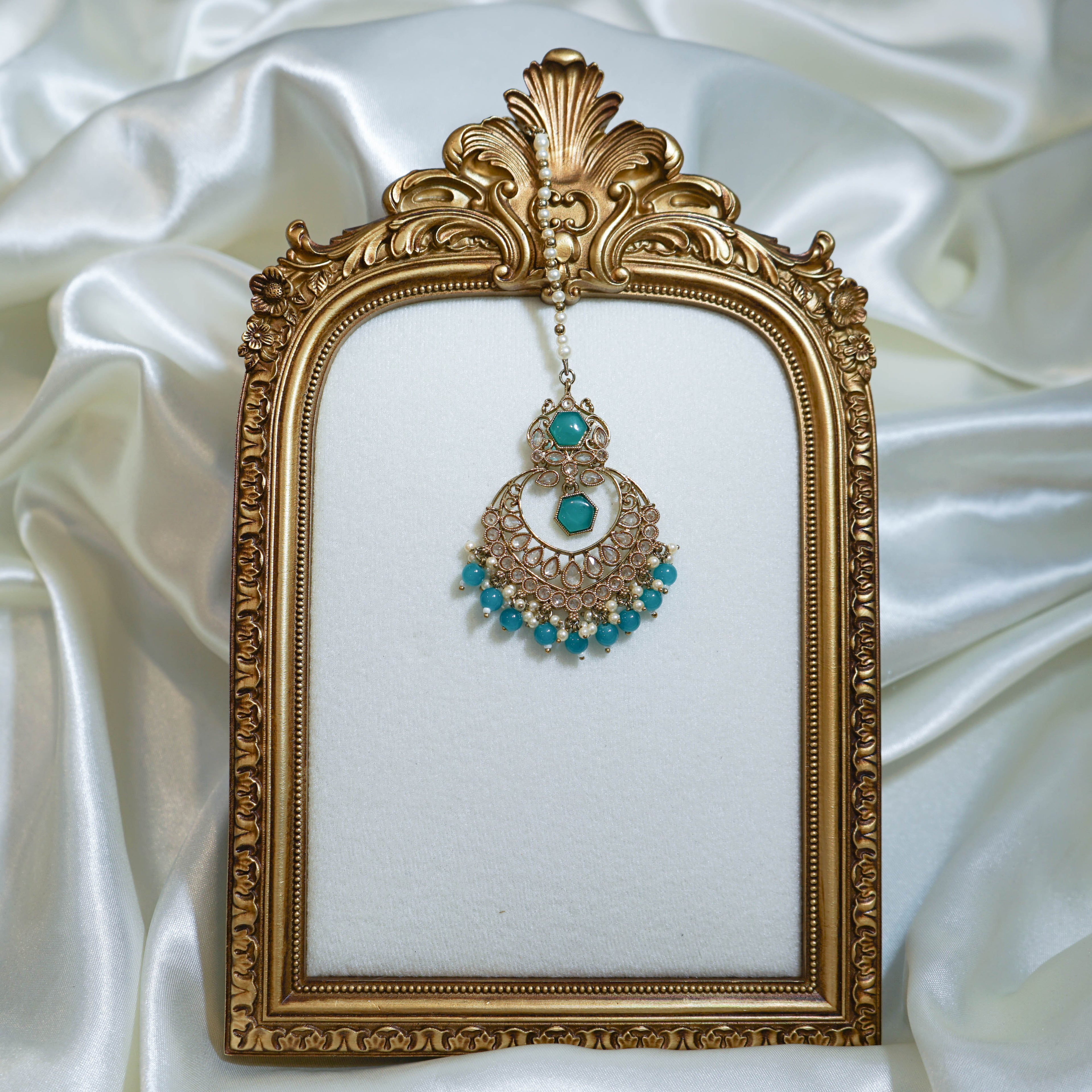 Indian Polki Tikka and Earrings Set