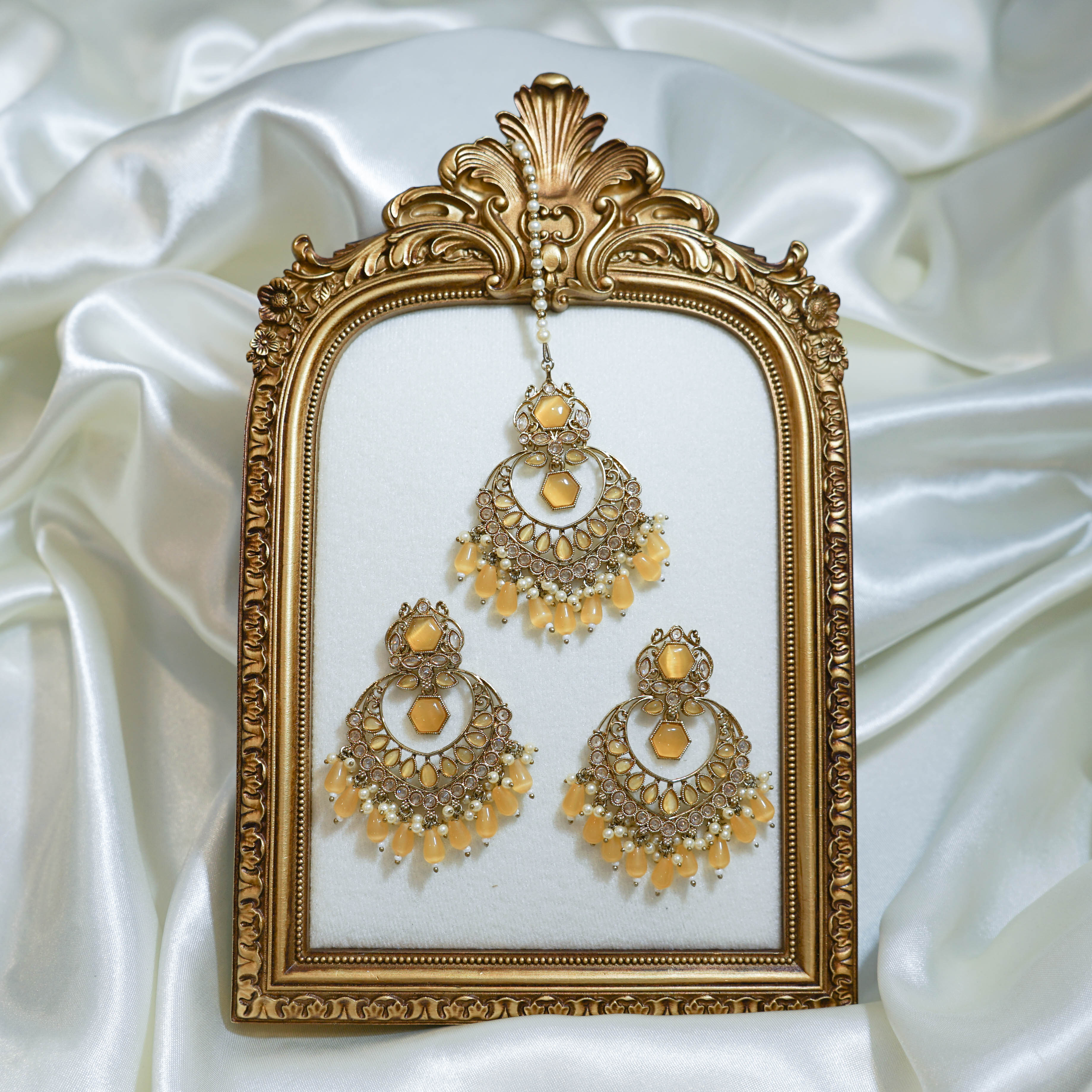 Indian Polki Tikka and Earrings Set