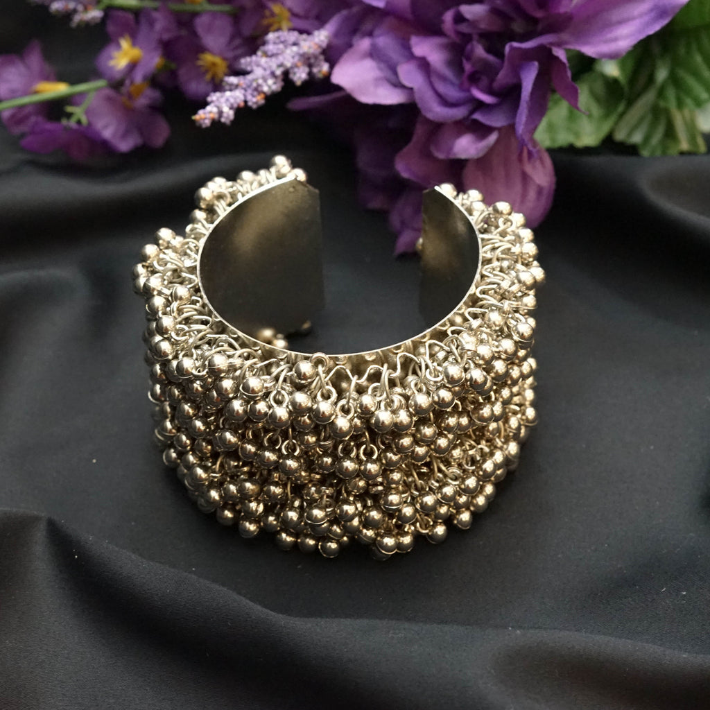 Timeless Silver Ghungroo Kada Bangle