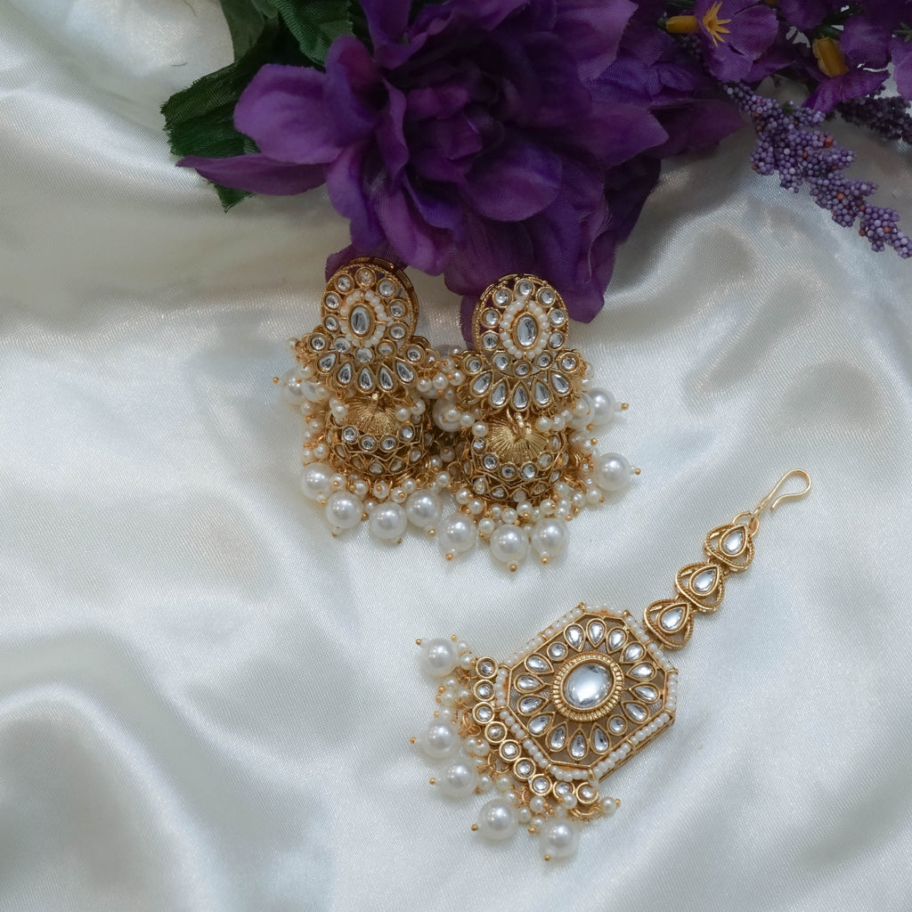 Majestic Pearl Choker Set