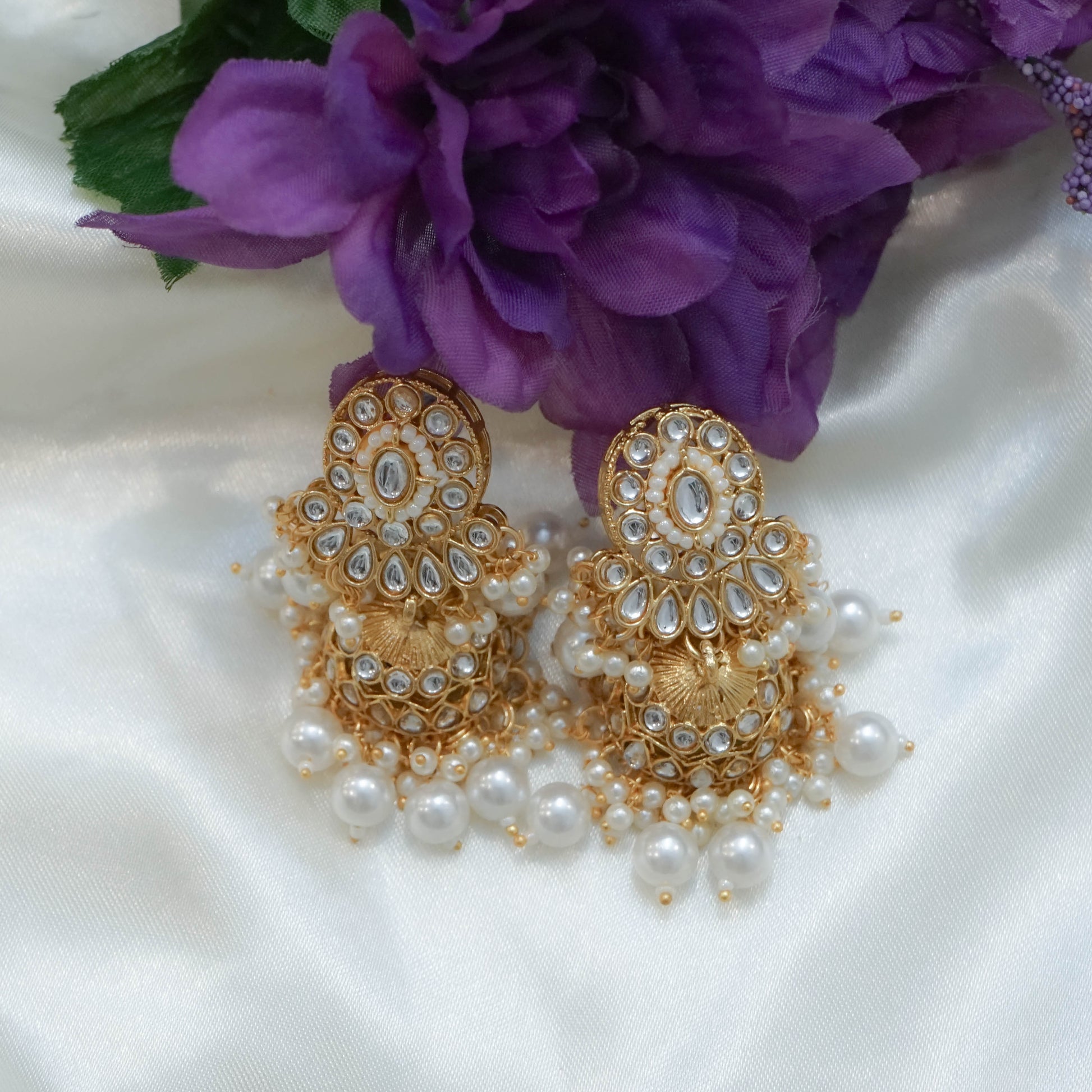 Majestic Pearl Choker Set