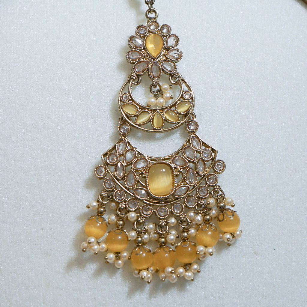 Stone Chandelier Tikka & Earrings