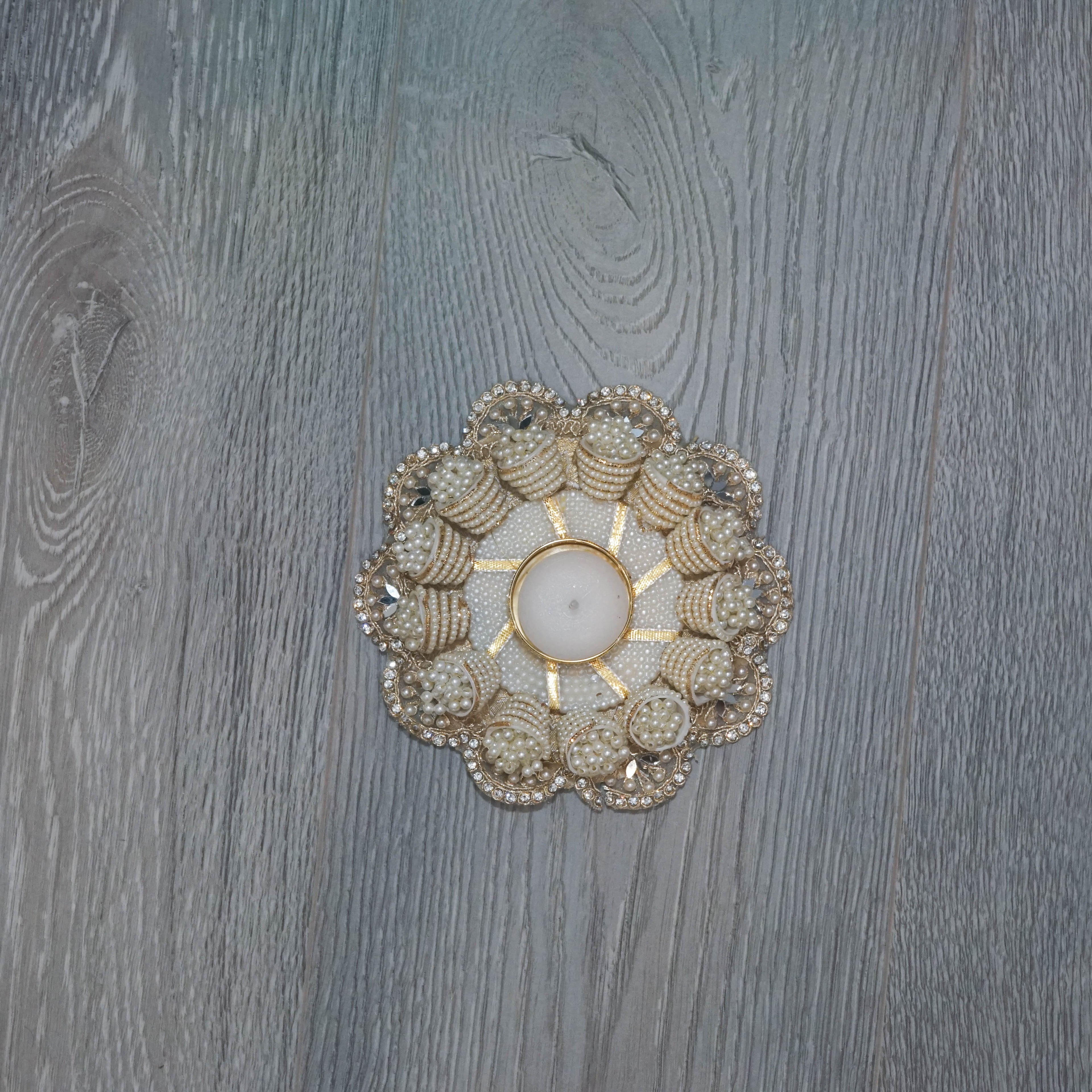 Pearl Cone Tea Light Platter