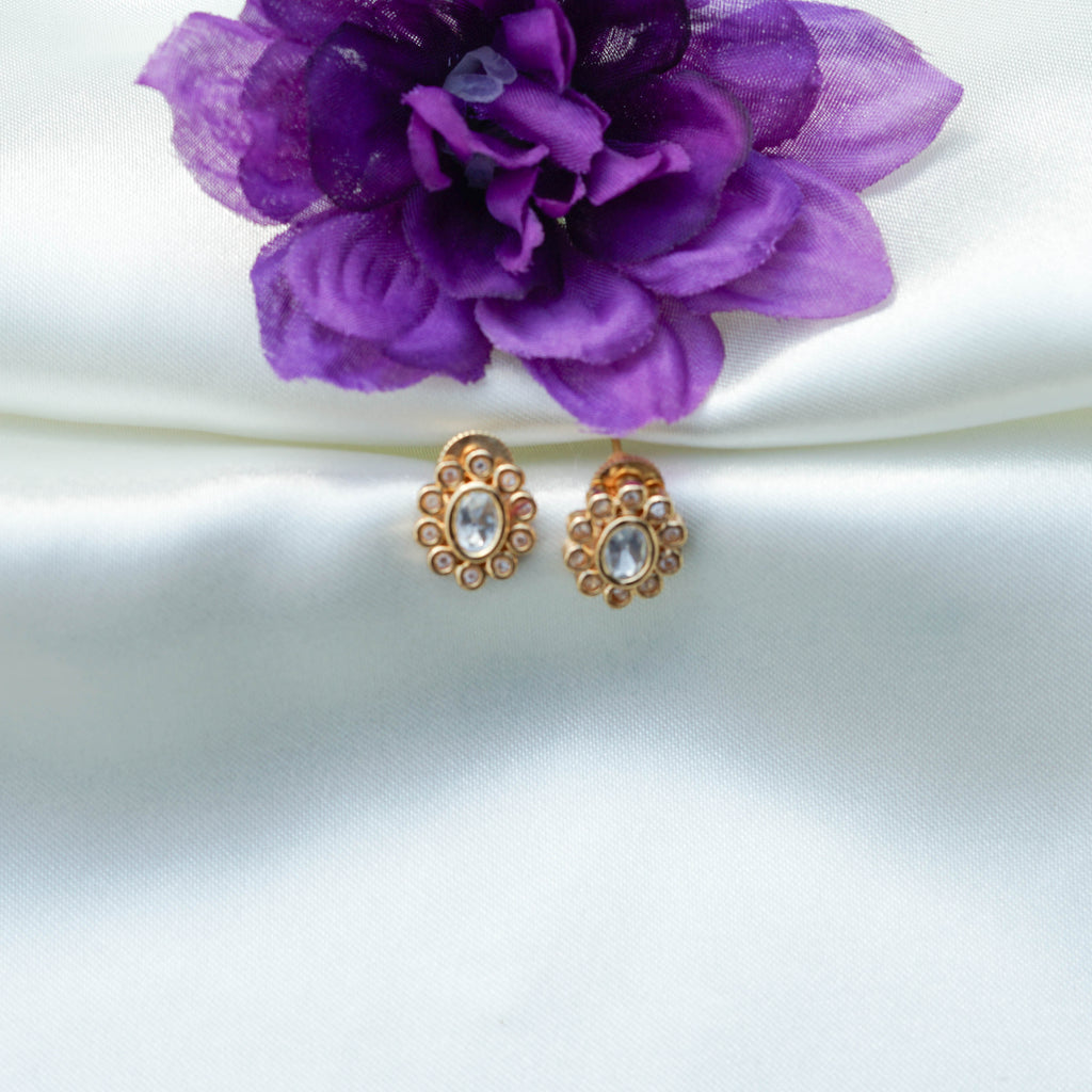 Whisper White Kundan Charm Set