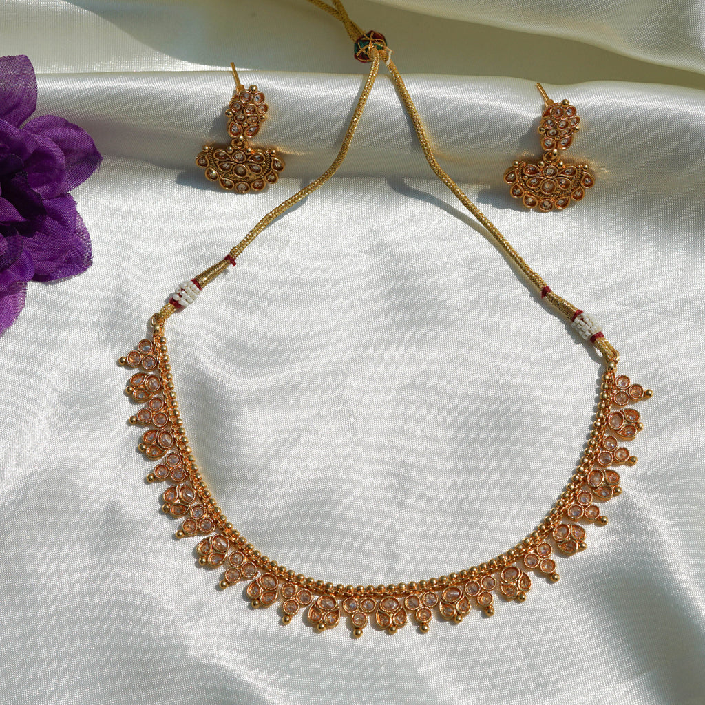 Effortless Kundan Elegance Set