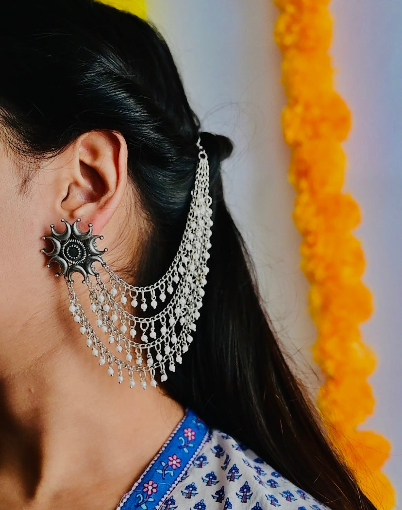 Two Way Earchain With Studs